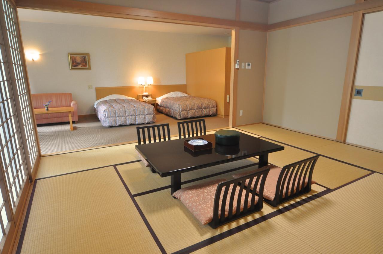 Imperial Resort Tsujun Sanso Kamimashiki Zewnętrze zdjęcie